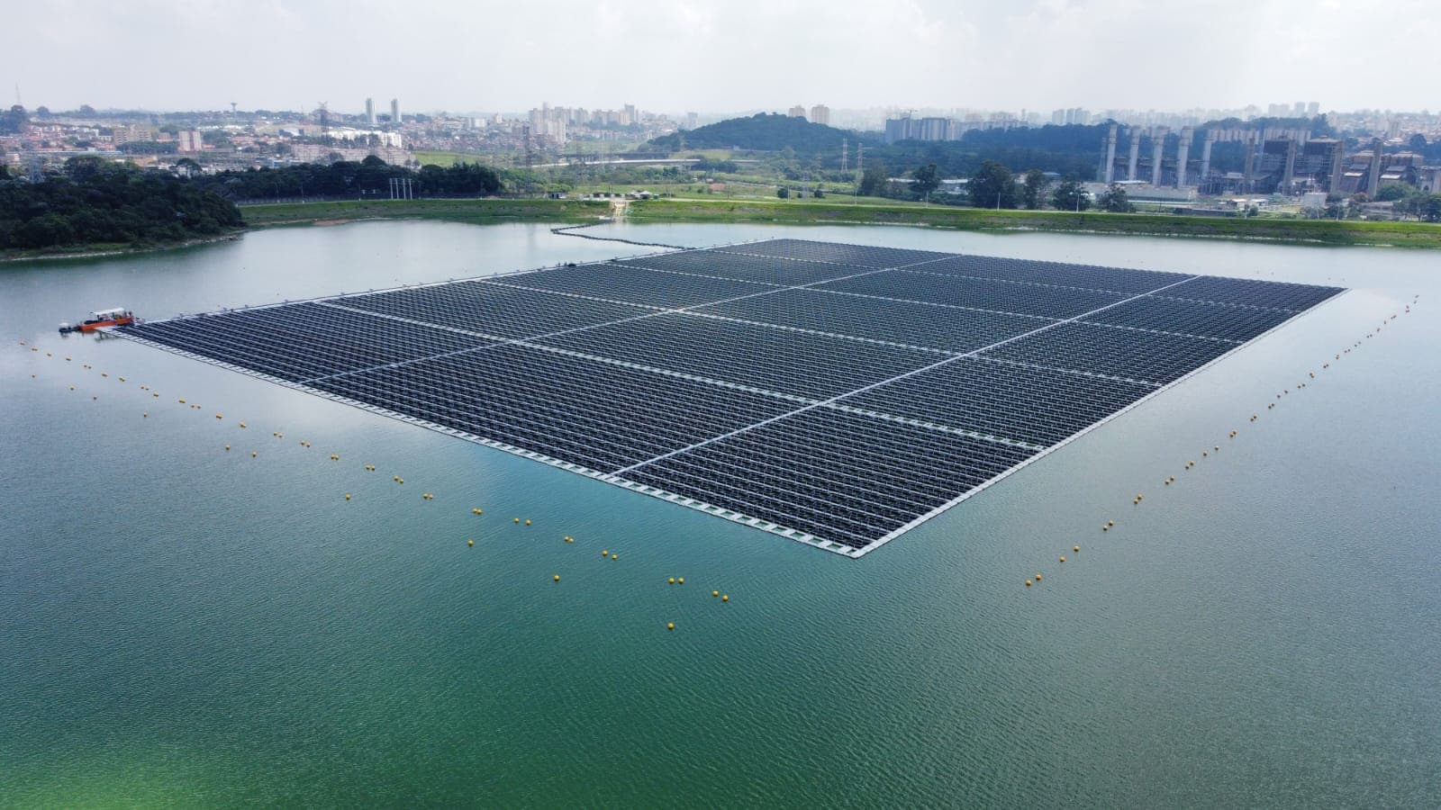 usina solar flutuante, a maior do brasil